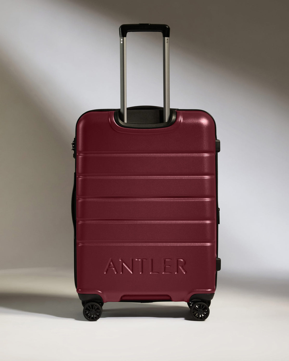 Antler Luggage - Medium Suitcase in Rich Red - Logo - Hard Suitcase - Medium Medium Suitcase Red - Logo | Lightweight Hard Shell Luggage