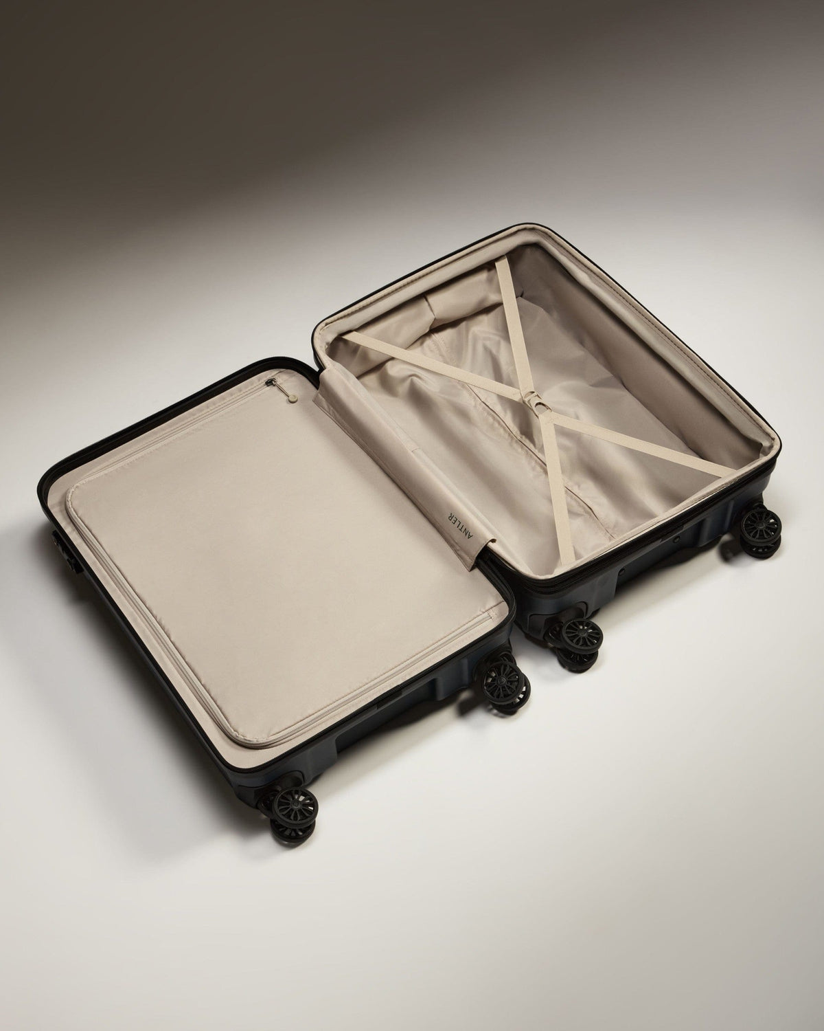 Antler Luggage - Suitcase Set in Midnight Blue - Logo - Hard Suitcases Suitcase Set of 3 Midnight Blue - Logo | Lightweight Hard Shell Luggage