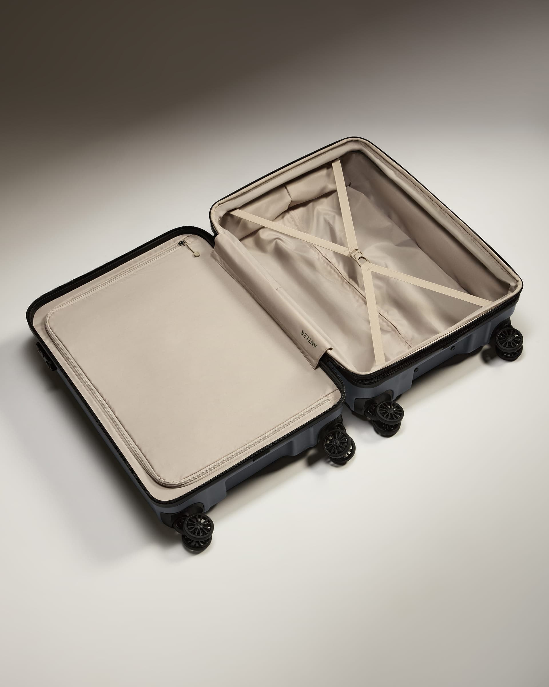 Antler Luggage -  Expandable Suitcase Set in Granite - Logo - Hard Suitcases Logo Set of 3 Suitcases Grey | Lightweight Hard Shell Luggage