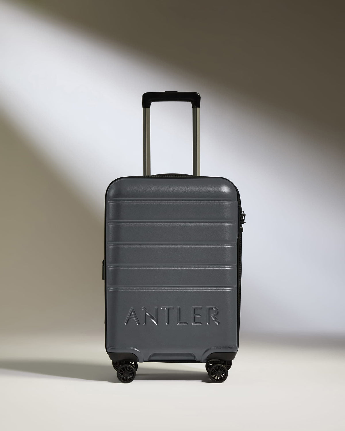 Antler Luggage -  Expandable Suitcase Set in Granite - Logo - Hard Suitcases Logo Set of 3 Suitcases Grey | Lightweight Hard Shell Luggage