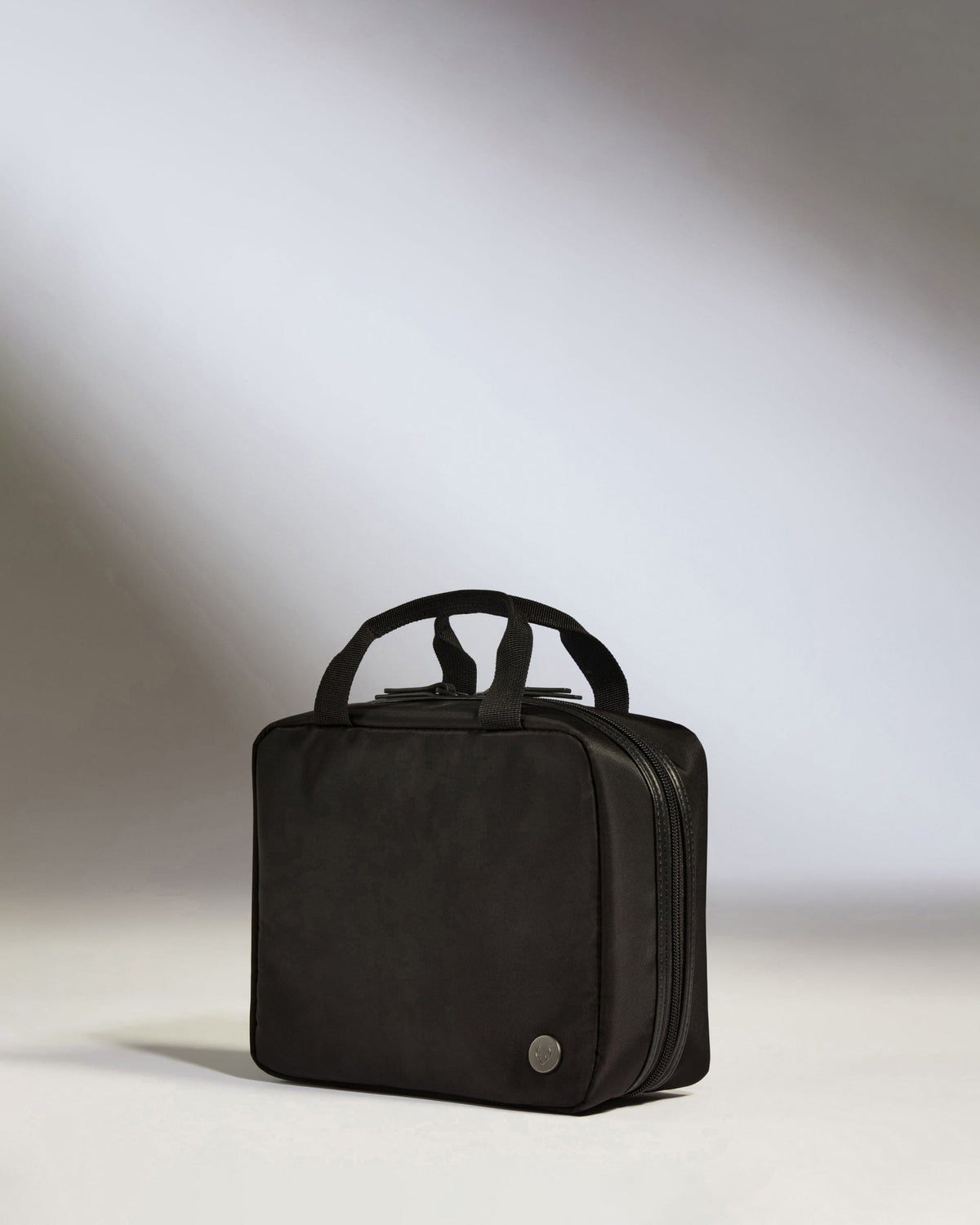 Antler Luggage -  Hanging Wash Bag in Black - Chelsea - Accessories Hanging Wash Bag Black | Travel Accessories & Travel Toiletry Bag