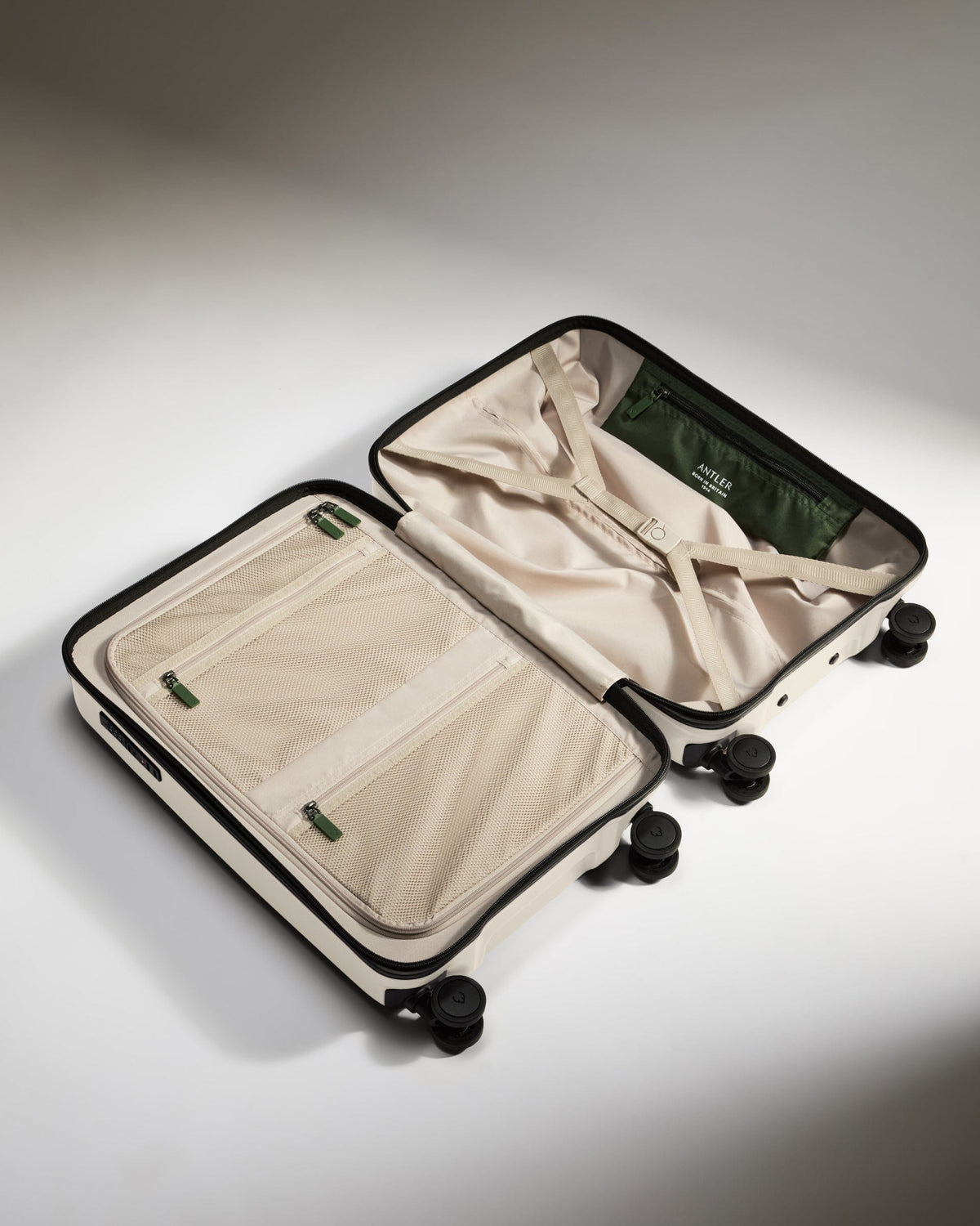 Antler Luggage -  Icon Stripe Biggest Cabin in Taupe - Hard Suitcase Icon Stripe Biggest Cabin in Taupe | Lightweight & Hard Shell Suitcase