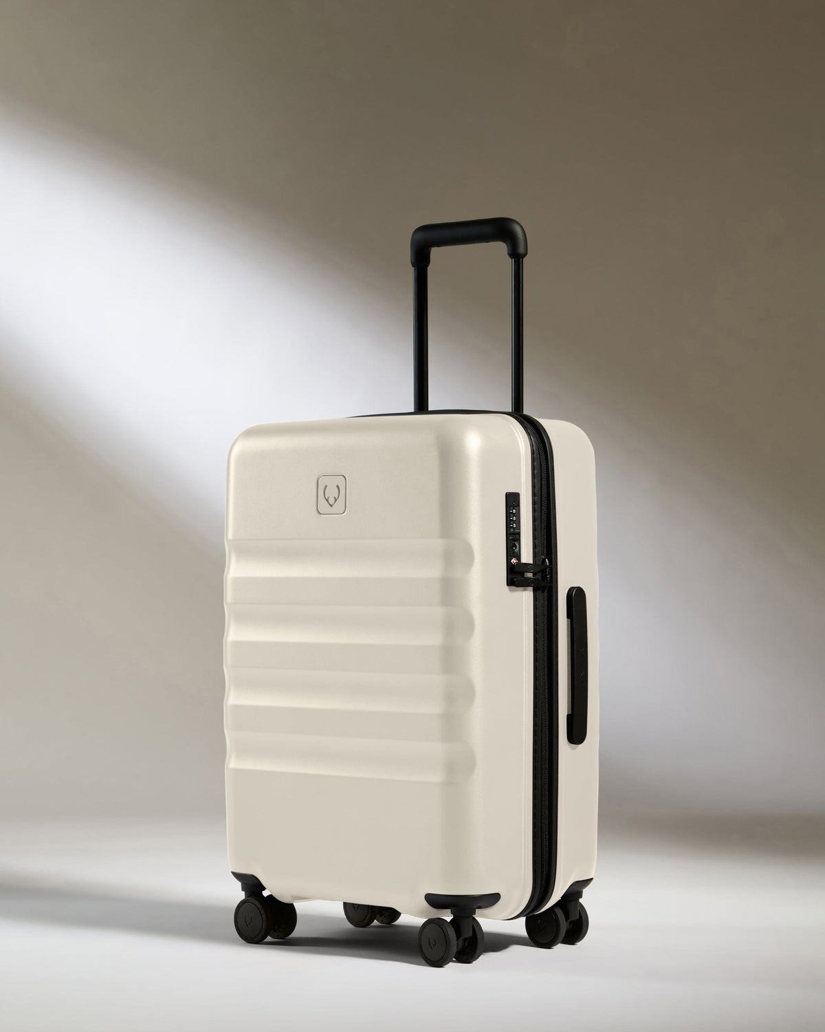 Antler Luggage -  Icon Stripe Biggest Cabin in Taupe - Hard Suitcase Icon Stripe Biggest Cabin in Taupe | Lightweight & Hard Shell Suitcase