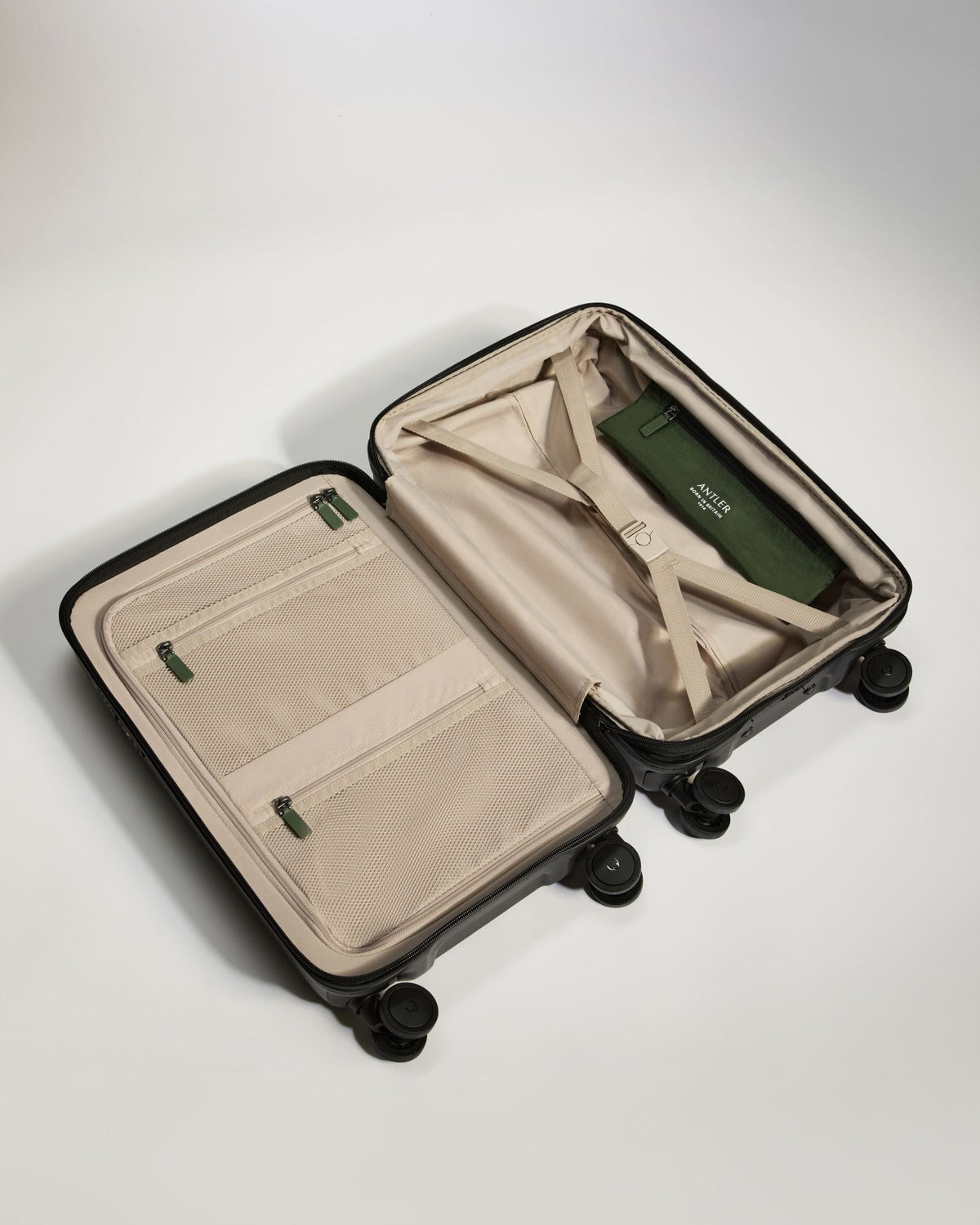 Antler Luggage -  Icon Stripe Cabin with Expander in Black - Hard Suitcase Icon Stripe Cabin with Expander in Black | Lightweight & Hard Shell Suitcase