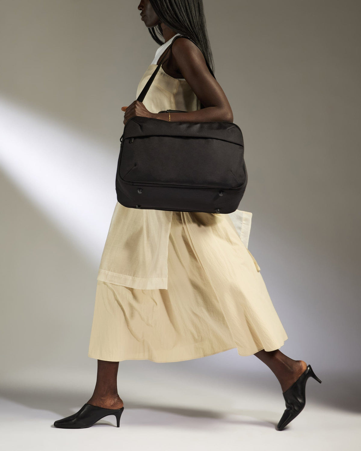 Antler Luggage -  Overnight Bag in Black - Urban Light - Overnight Bags Overnight Bag in Black - Urban Light | Weekend Bags & Overnight Travel Bags